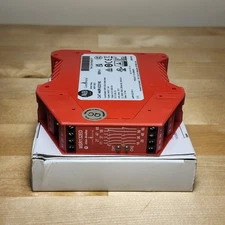 Allen-Bradley 440R-E23192 Safety Relay MSR132ED 24VDC