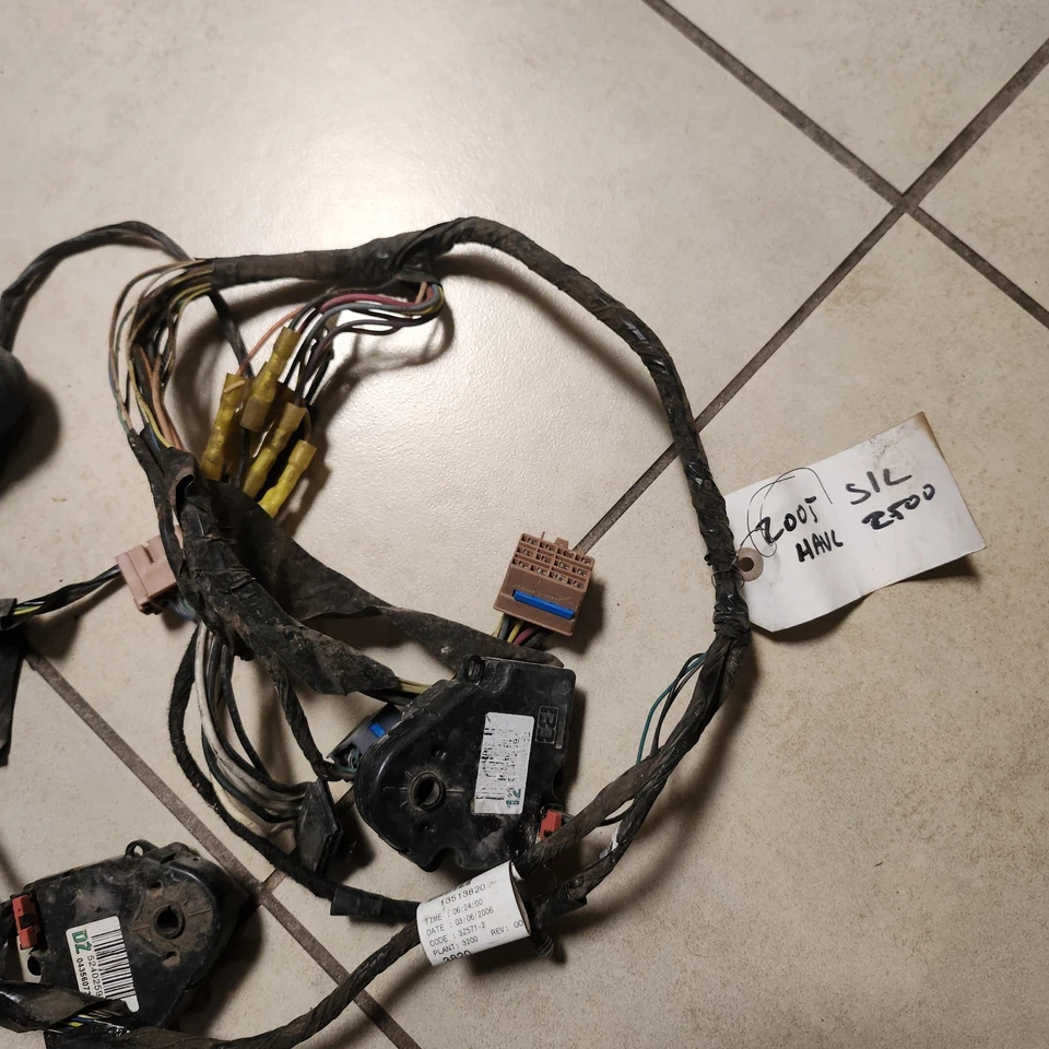 2003-2007 Chevy GMC Silverado Sierra 2500HD аналоговый жгут проводов ОВК 13513820 - Изображение 2 из 4