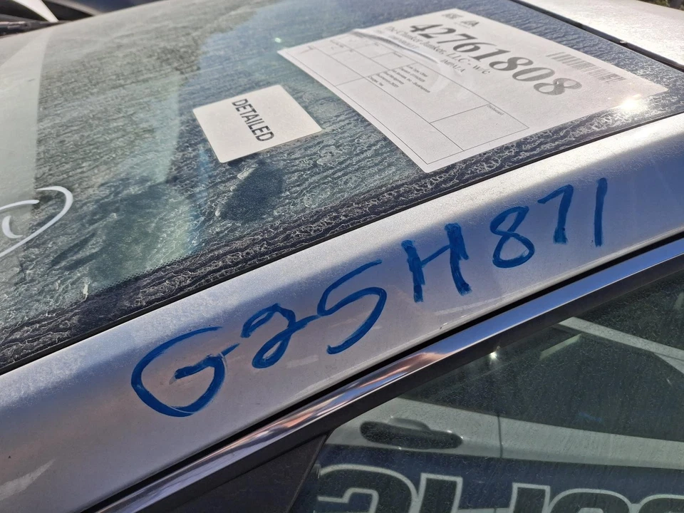 Espejo retrovisor interior delantero central usado se adapta a: Chevrolet Impala 2010 con Telema Foto 3 de 4