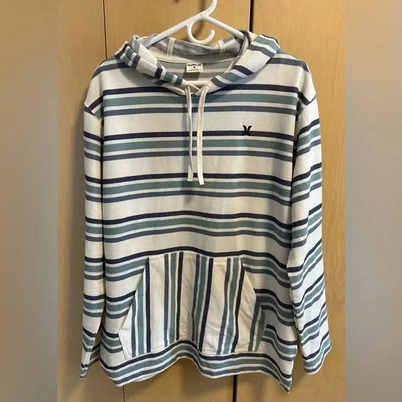 Hurley Hooded Poncho/Pullover in Artillery Stripe, size M, $65 Retail - NWT