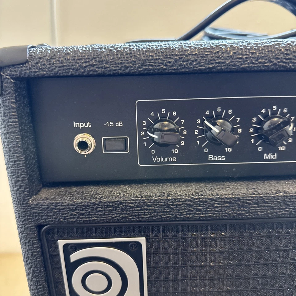 Ampeg BA-108 V2 25-watt  1 x 8" Combo Bass Guitar Amplifier  - Image 2 of 4
