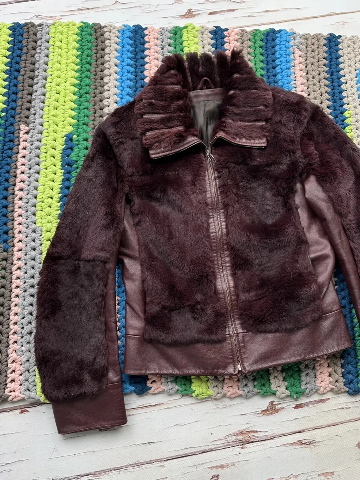 Vintage Real Fur Cropped Jacket Women’s Size M - Image 2 of 4