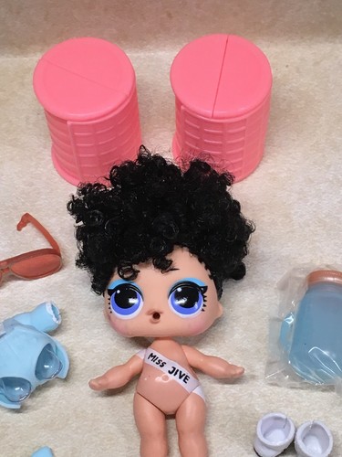 LOL Muñeca Sorpresa Goles para el Cabello MS JIVE Cambiador de Color Miss Jive Usado - Imagen 5 de 10