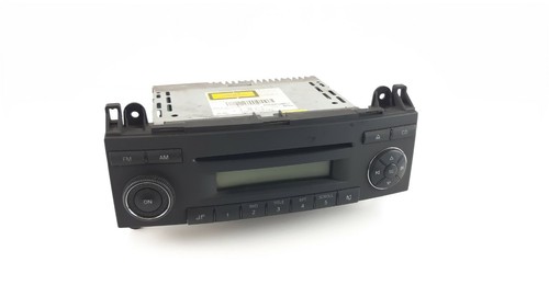 MERCEDES-BENZ SPRINTER VW CRAFTER RADIO CD PLAYER 9068200079 / A4916-D147