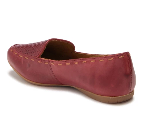 Born Womens Maple Leather Loafer Red
