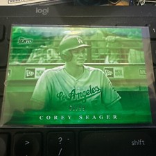 2017 Topps Bunt Baseball Cards 18