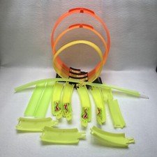 Hot Wheels Track CYCLONE STUNT Set IMCOMPLETE 3 Loop Sections yellow