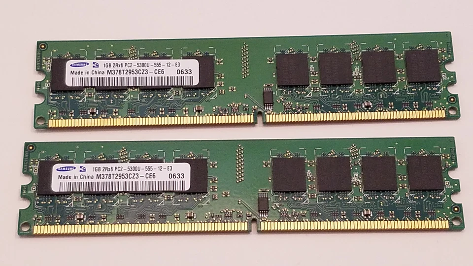 Samsung 1GB M378T2953CZ3-CE6 2Rx8 PC2-5300U-555-12-E3 Memory - Image 4 of 4