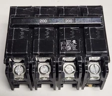 SIEMENS EQ9685 4 Pole 200 AMP Type EQ EQ-P Main Circuit Breaker