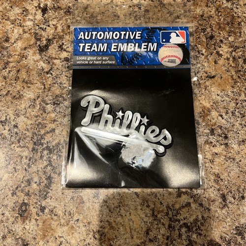 MLB Philadalephia Phillies 3D Chrome Plastic Auto Car Truck Emblem Sticker Decal - Picture 3 of 4