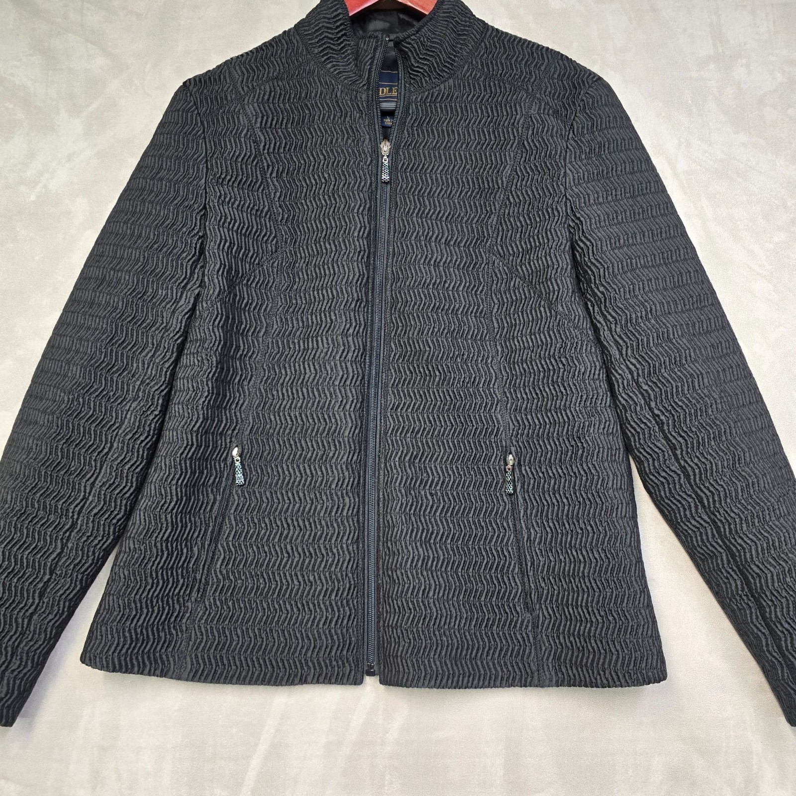 Pendleton Textured Black Zip-Up Jacket With Wave … - image 1