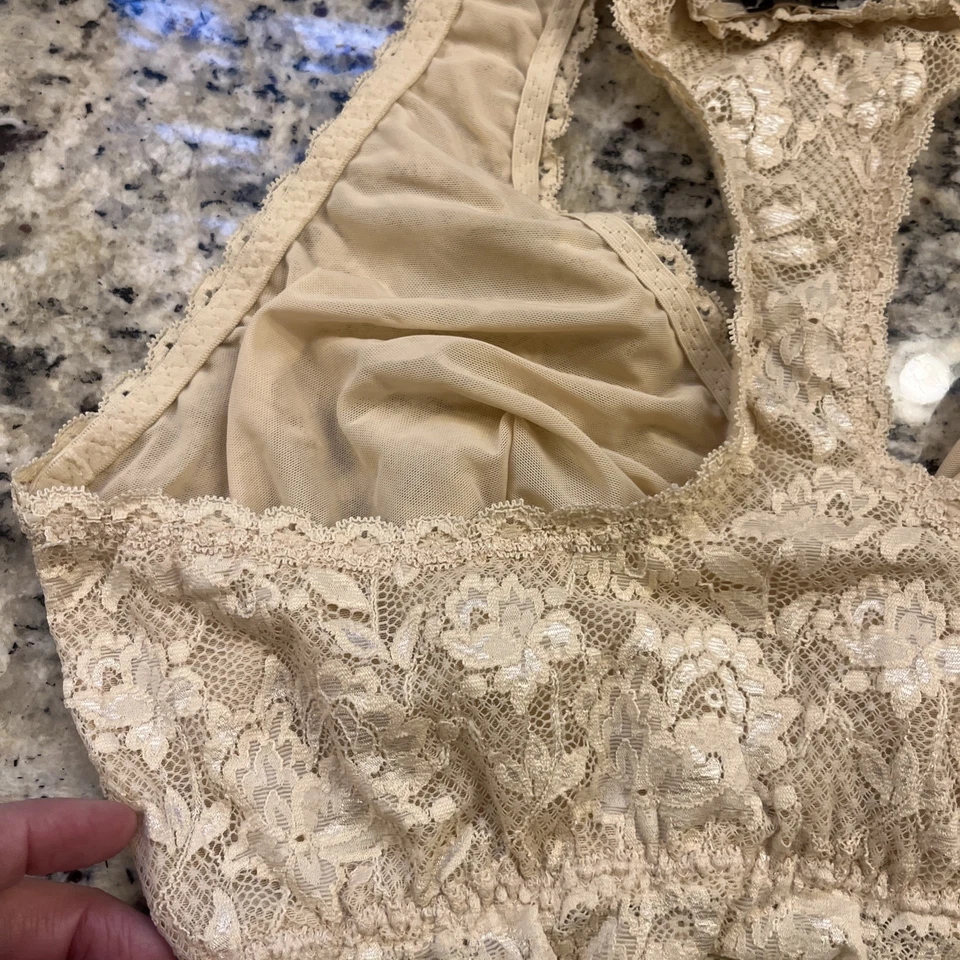 Bralette Cosabella Extra Curvy Racerback en Crema Talla XS Foto 4 de 4