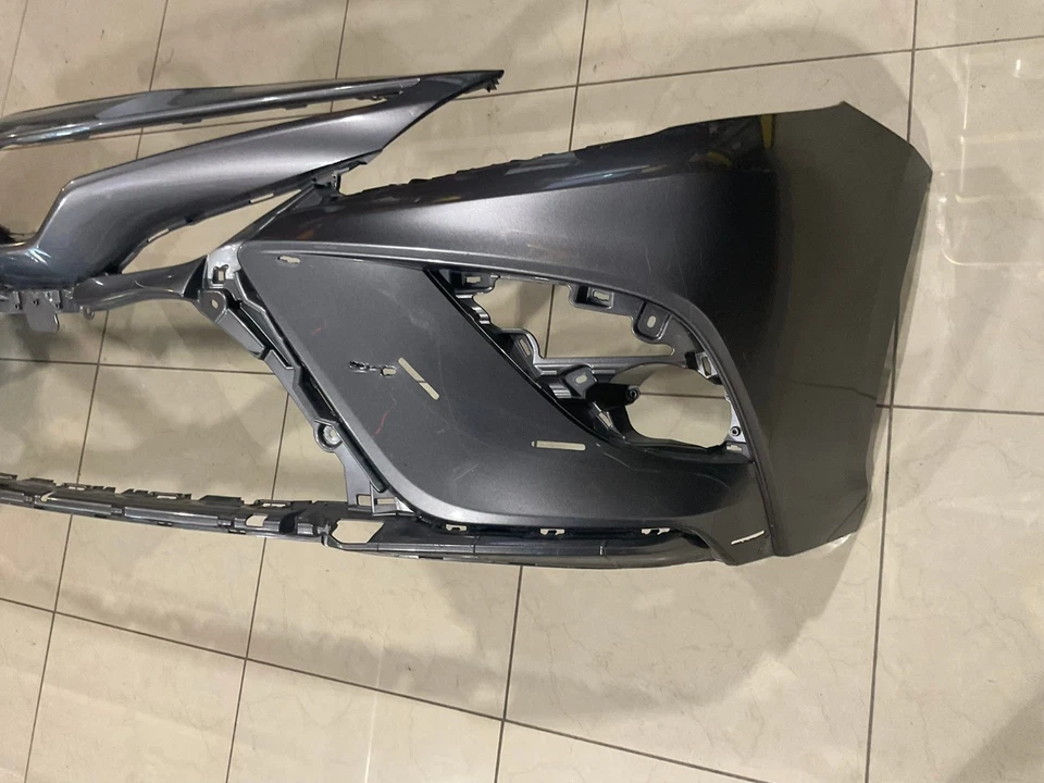 Cubierta de parachoques delantero gris 2021-2023 Toyota Camry SE/XSE/Hybrid SE 52119+E6020 OEM Foto 3 de 4