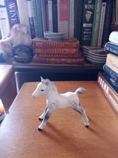 Vintage Beswick England Grazing Foal Dapple Grey Horse 
