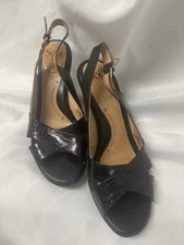 Sofft Crocodile Look Leather Pump 10M