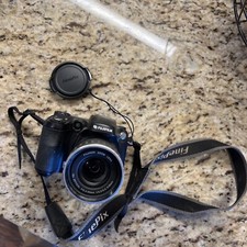 Fujifilm FinePix S Series S4000 14.0MP Digital Camera - Black UNTESTED