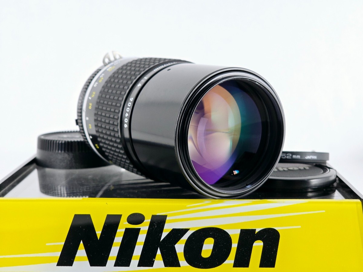 Nikon Nikkor Ai-s 200mm f/4　レンズ Nikon Nikkor 200mm f4 AI-S Manual Focus Telephoto Prime Lens