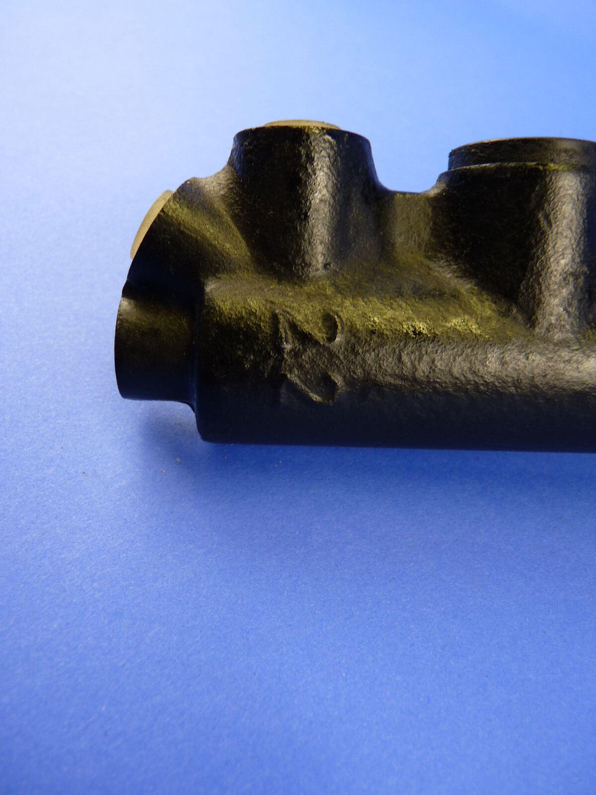 Maserati Biturbo NOS ATE brake master cylinder 317420112