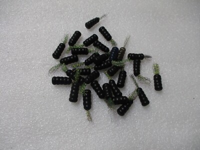Grub 1 1/4'' Black with glitter tail