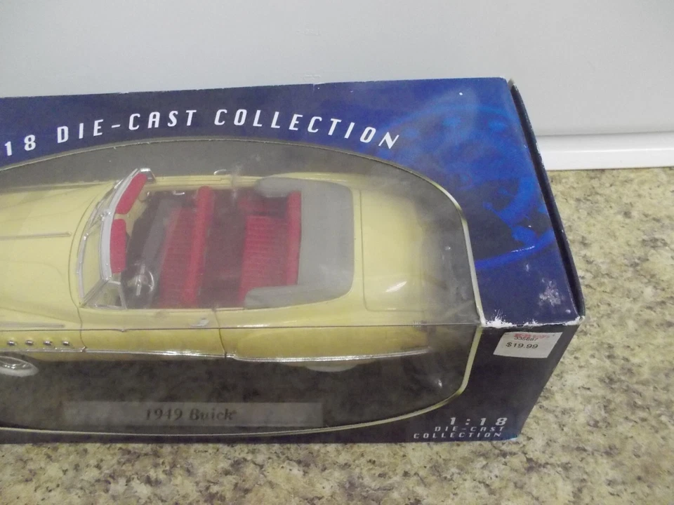 Motor Max 1949 Buick Die Cast Metal Car 1/18 NIB In Box - Image 3 of 4