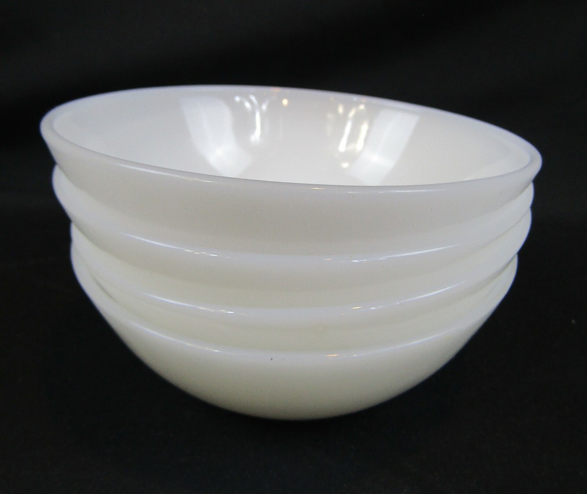 VINTAGE FIRE KING OVENWARE PRIMROSE PATTERN DINNER PLATES BOWLS