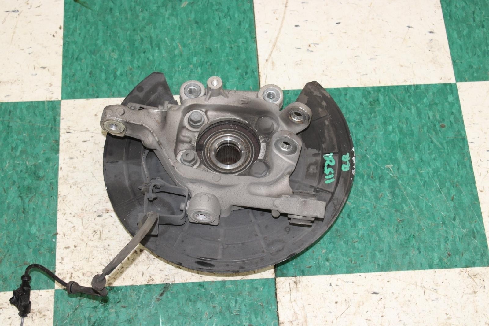14-21 Ghibli Rear End Spindle Hub Knuckle Right RH Passenger RR Side Factory OEM
