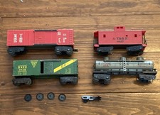 Lot of 4 MARX O Gauge Deluxe Rolling Stock Train Cars For Parts or Repair