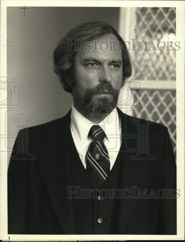 1976 Press Photo Famed actor Rip Torn stars in 