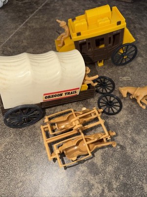 Processed Plastic Co Wells Fargo/Oregon Trail Wagons Horses Toy Play Parts