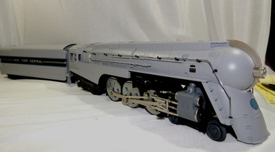LIONEL NEW YORK CENTRAL DREYFUSS HUDSON LOCOMOTIVE LEGACY #2331402 O SCALE NIB