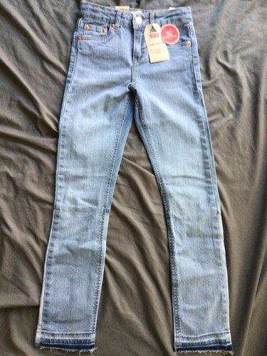 Levi’s Girlfriend Girl’s Soft and Stretchy Mid-Rise Denim Blue Jeans Size: 8 Reg