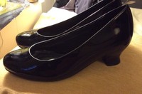 Ladies Hotter Shimmy Black Patent Low Heeled Court Shoes Size4 Ladies Hotter Shimmy Black Patent Low Heeled Court Shoes Size4