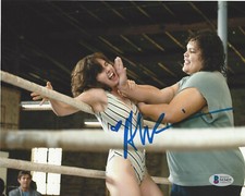 ALISON BRIE SIGNED AUTOGRAPH 'GLOW' 8X10 PHOTO D SEXY ACTRESS BECKETT COA BAS
