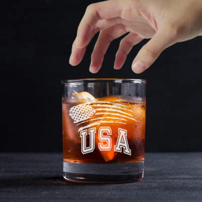 Independence Day USA Flag Whiskey Glass   11 oz Engraved Standard Rocks Glass