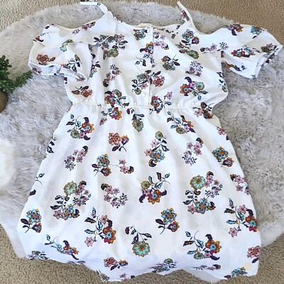 blush floral dress short 3D Floral Skirt Short Strapless Blush Prom Dress