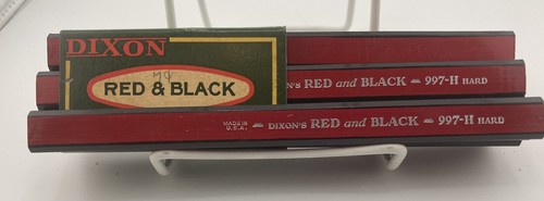 12 Vintage Dixon Red & Black #997 H Carpenters Pencils Unused - Picture 3 of 3