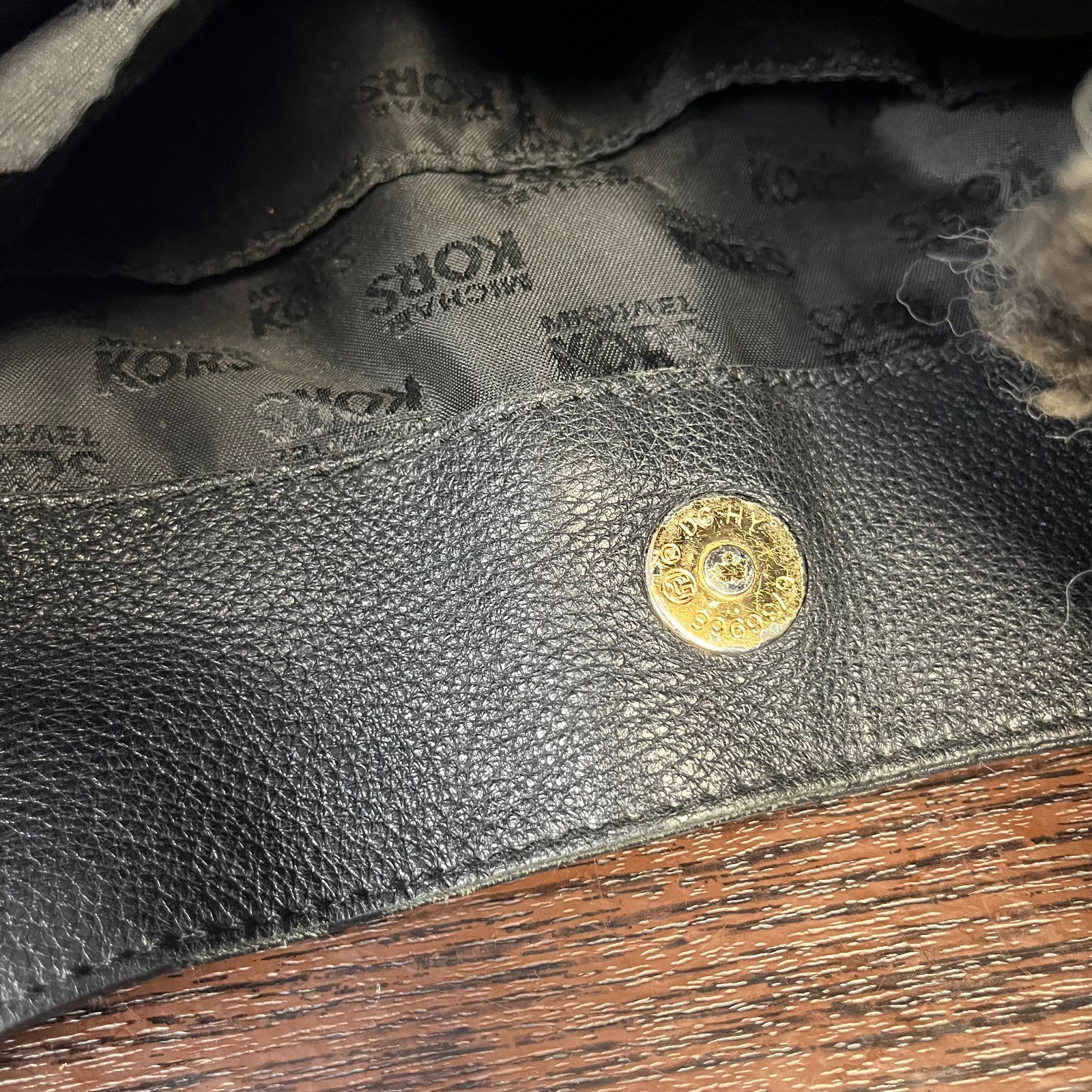 Michael Kors Womens Fulton Hobo Bag Large Black Pebbled Leather Snakeskin Pocket thumbnail 12