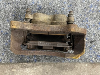 2003-2008 Dodge Ram 2500 Bremssattel vorn links Brake Caliper 3500 52010205AA