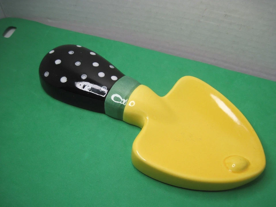 Garden shovel 8" ceramic Kitchen Spoon rest - Image 2 of 4