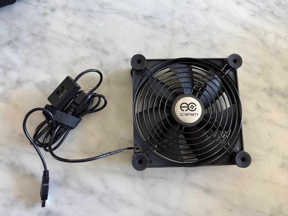 Aorus Gaming Box GIGABYTE NVIDIA GeForce GTX 1080 in box, with bag, extra fan + - Image 2 of 4