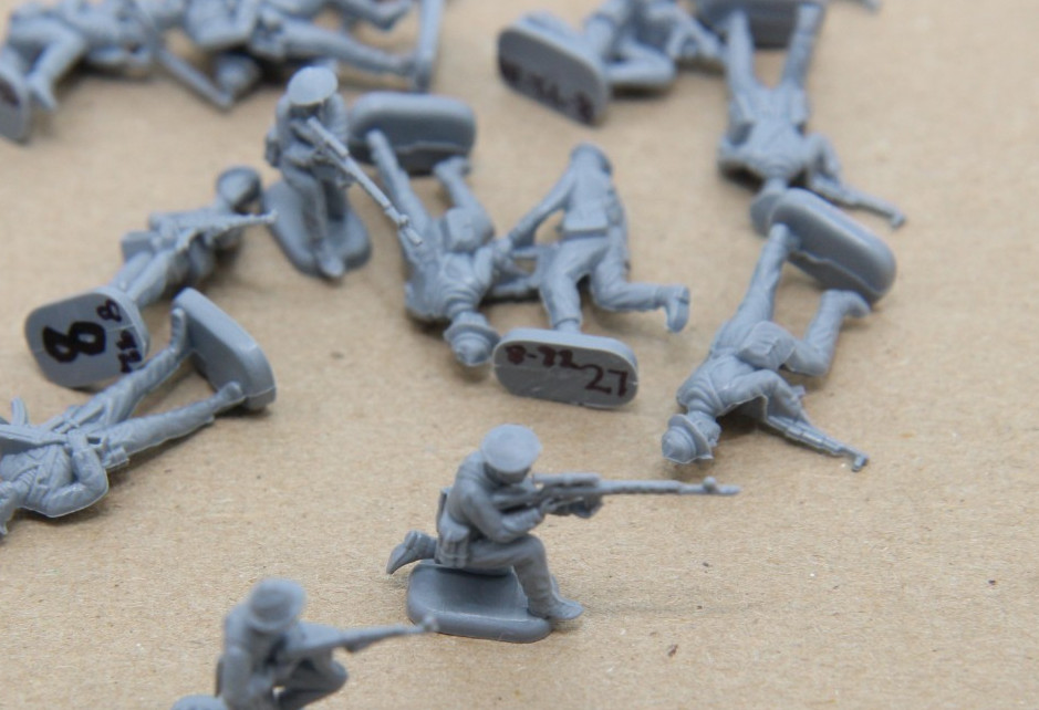 Vintage 1/72 ESCI/Revell Modern Soviet Spetsnaz 50 Figures Open No Box