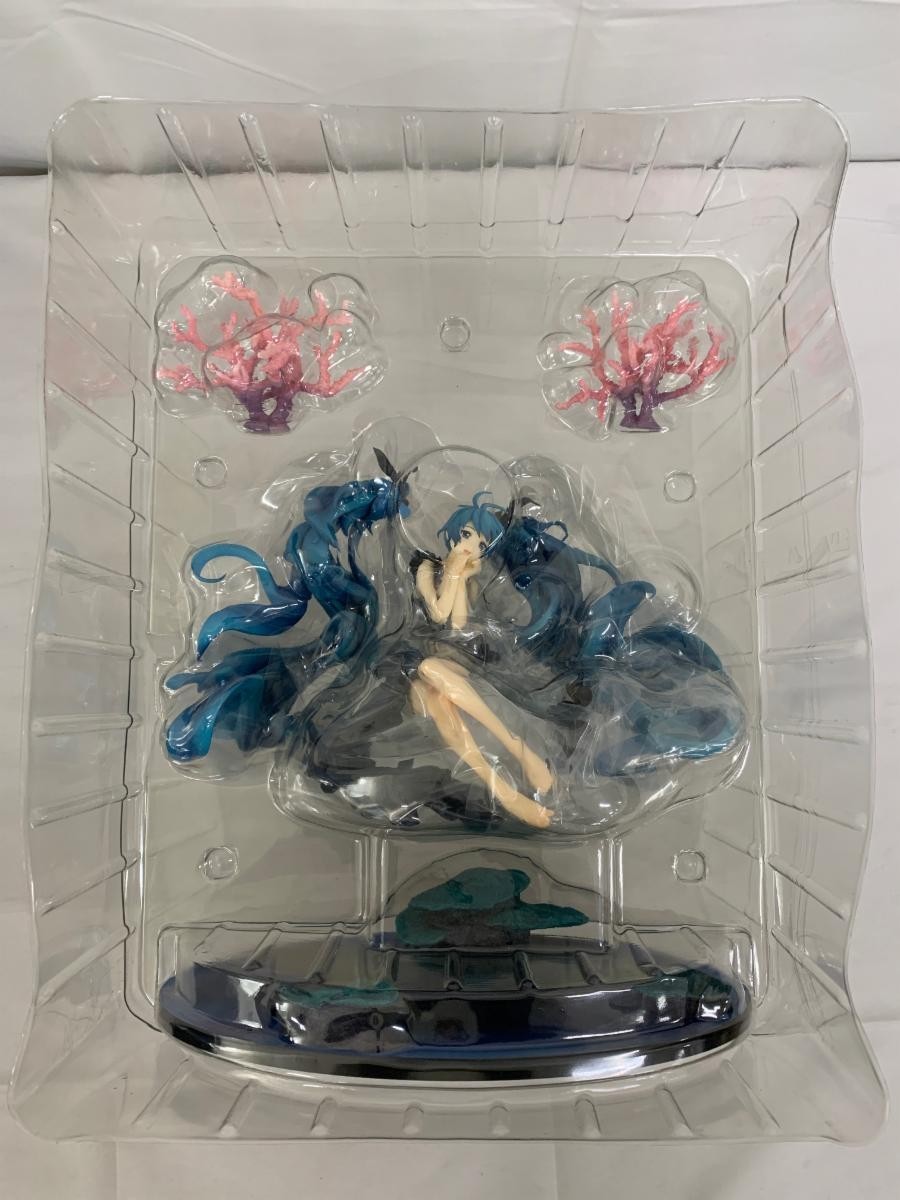 Vocaloid Hatsune Miku Deep Sea Girl Figure 1/8 Scale Good Smile