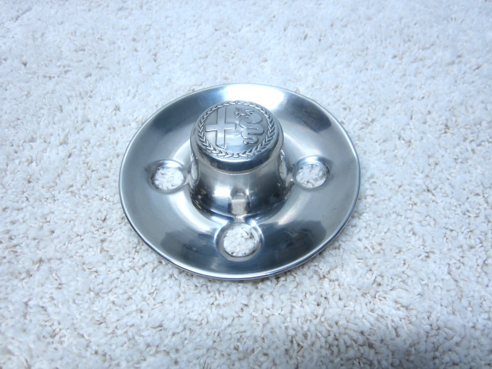 1972 - 1975 ALFA ROMEO SPIDER OEM STEEL WHEEL CENTER CAP SET 6051848200 #2I-8 - Image 2 of 4