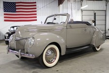 1939 Ford Deluxe Convertible