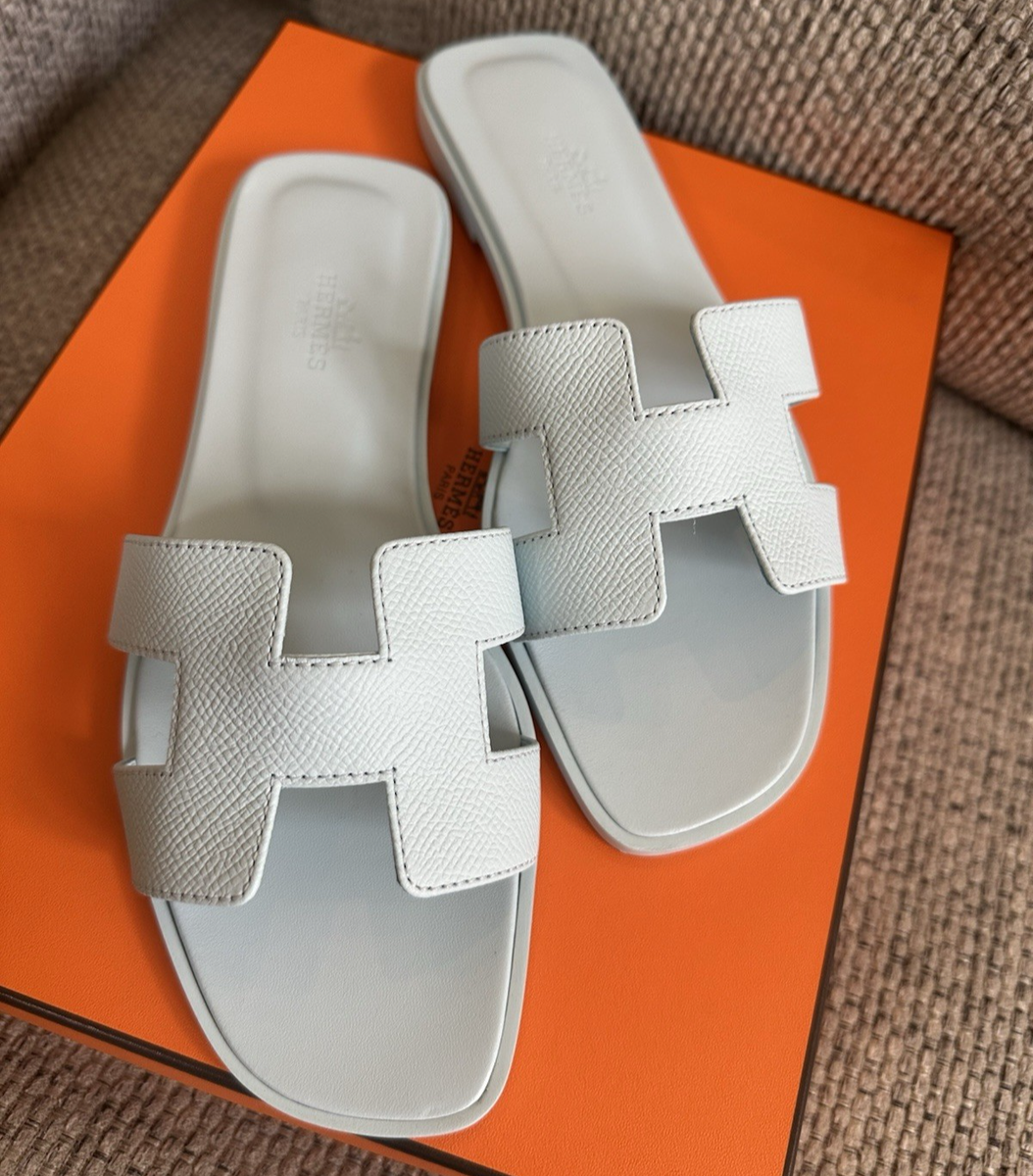 HERMES フラットシューズ　38サイズ Size 38EU NEW HERMÈS Blue Brume Epsom Oran Sandals | eBay