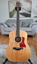 Taylor 210 Gloss Top Acoustic Guitar