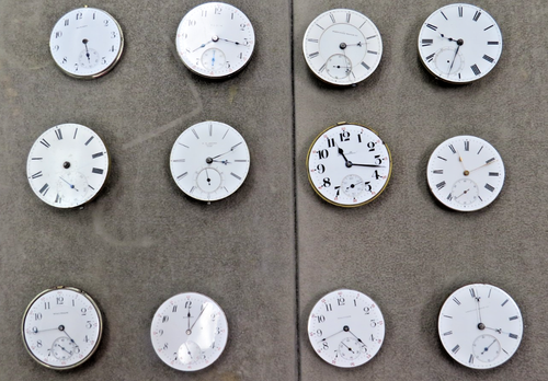 12 LARGE ANTIQUE POCKET WATCH MOVEMENTS U.S., ENGLAND, HOWARD ELGIN ...