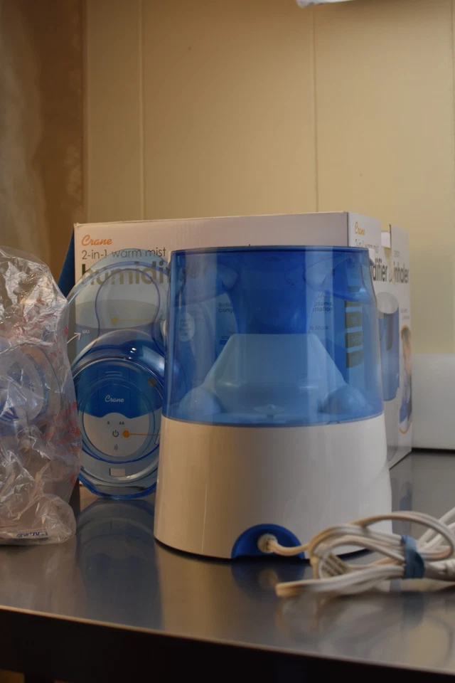 Crane Personal Steam Inhaler and Warm Mist Humidifier Blue and White - Image 4 of 4