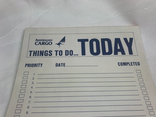 VINTAGE - AIRLINES - TAA - AUSTRALIAN AIRLINES CARGO - LARGE MEMO PAD - Picture 3 of 3