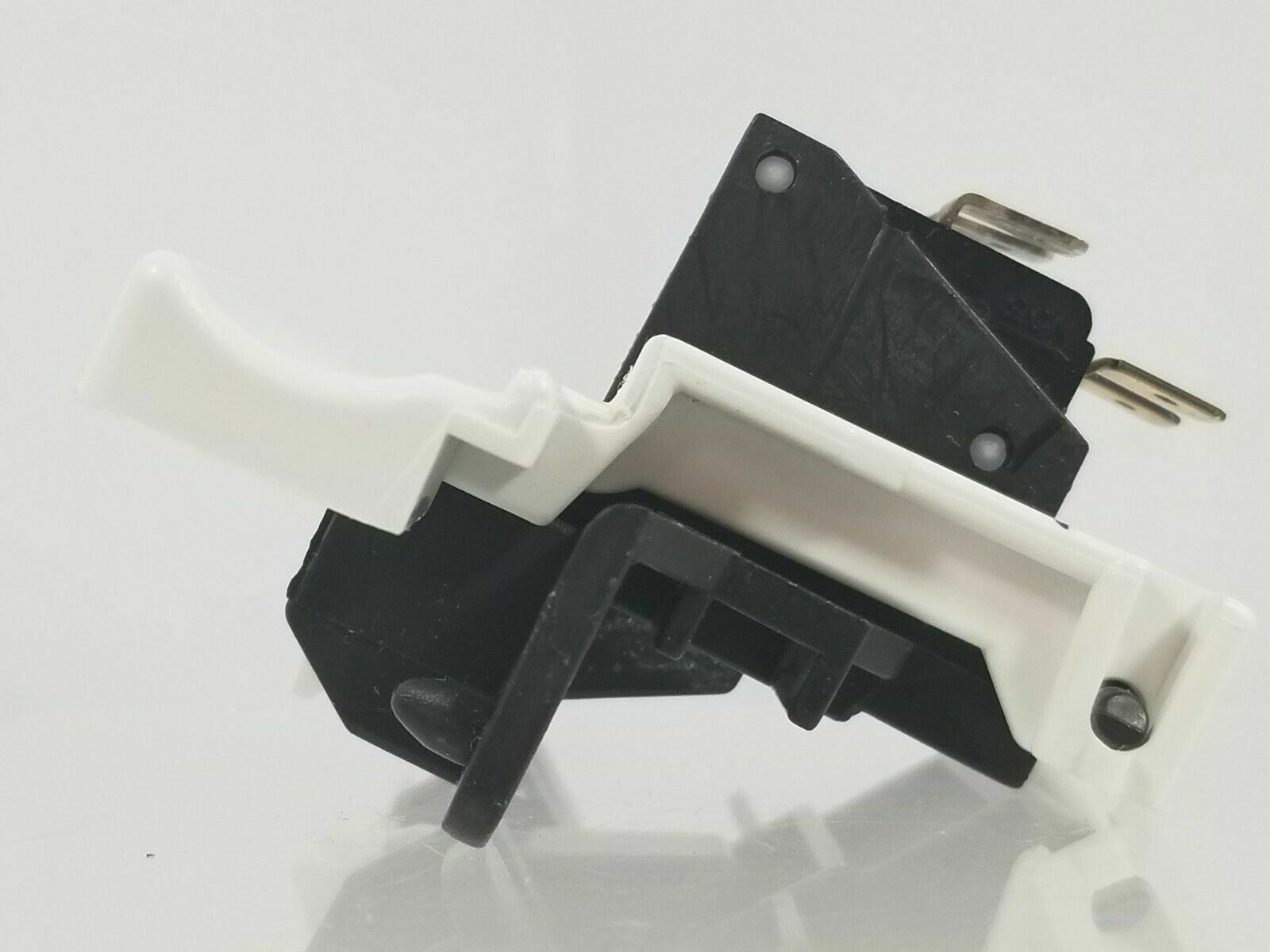 Genuine OEM 3372231 Whirlpool Dishwasher Lever Latch WP3372231 for 